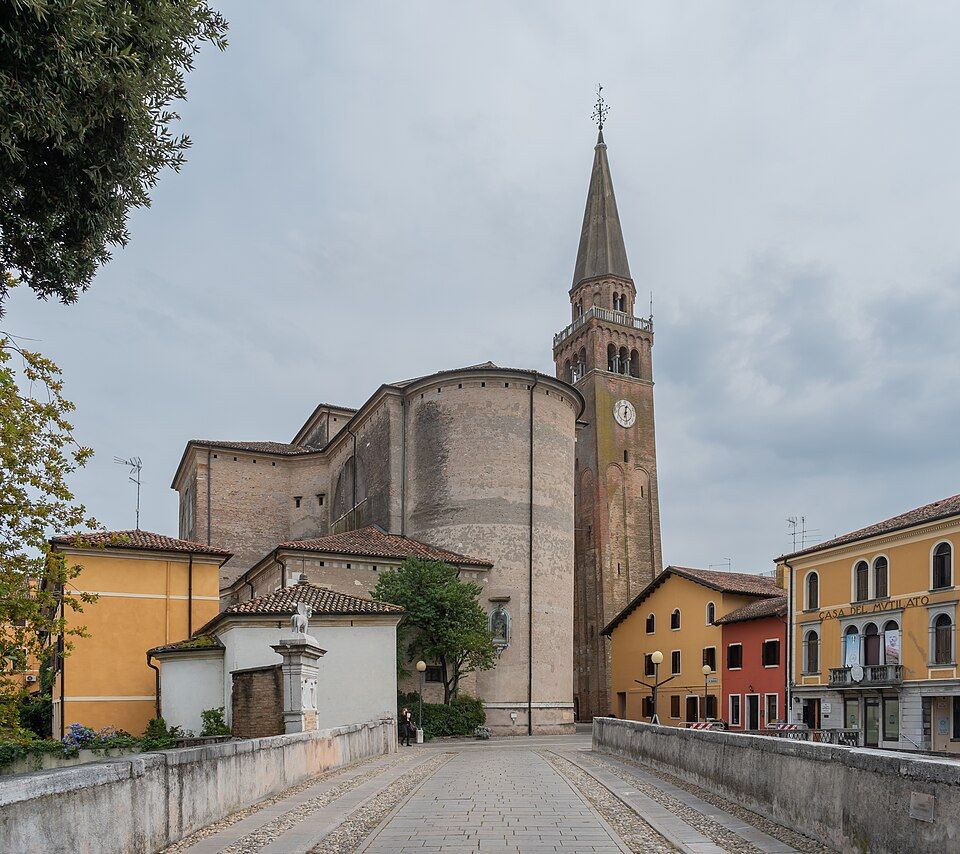 Duomo di Sant'Andrea e Campanile Pendente